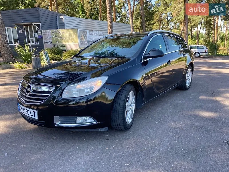 Opel Insignia 2011
