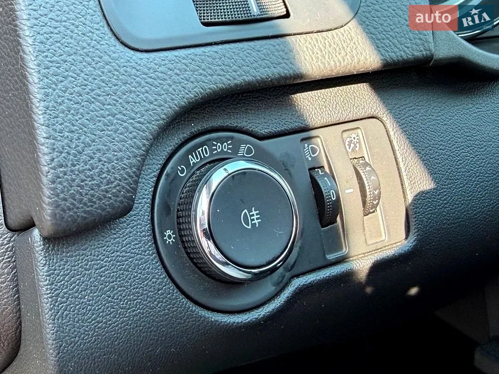 2016 Opel Insignia - мініатюра 27