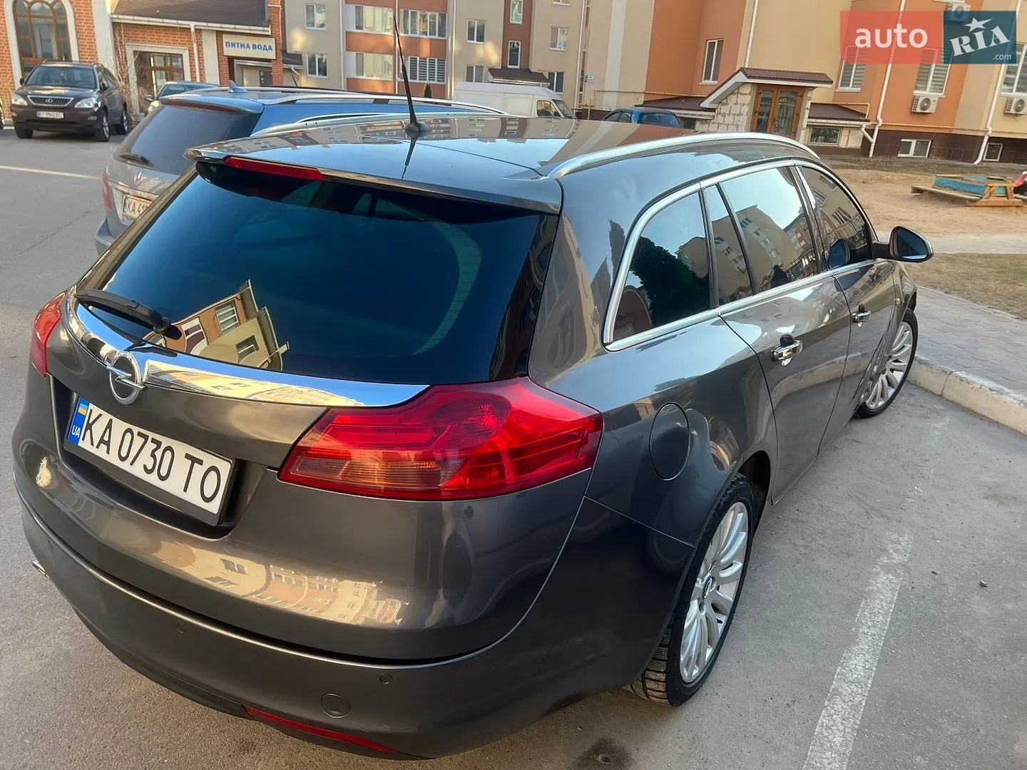 2010 Opel Insignia - мініатюра 6
