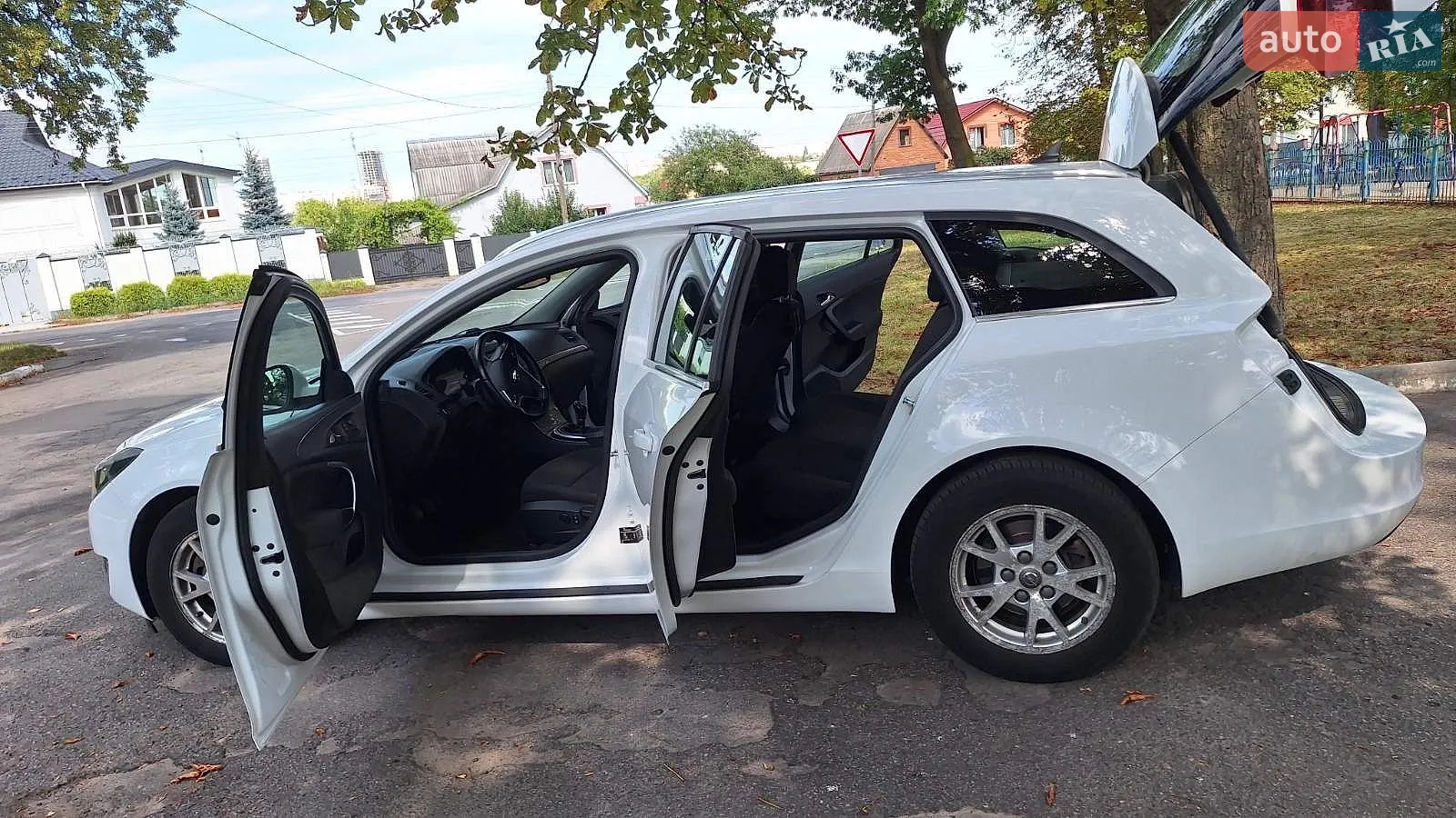 2015 Opel Insignia - мініатюра 14