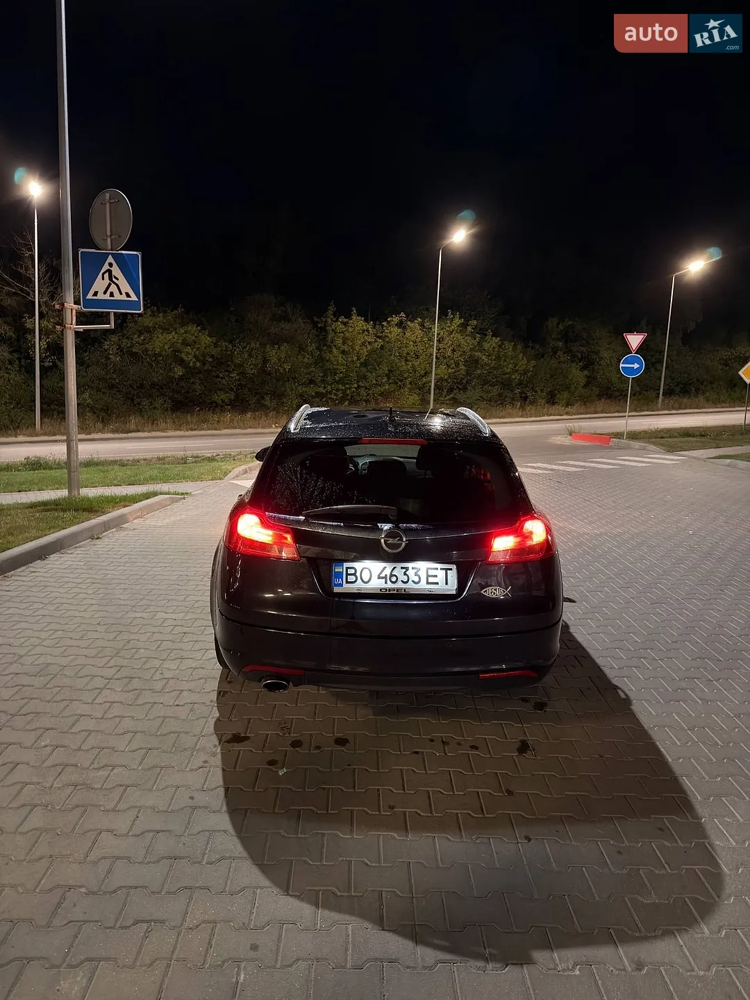 2010 Opel Insignia - мініатюра 5