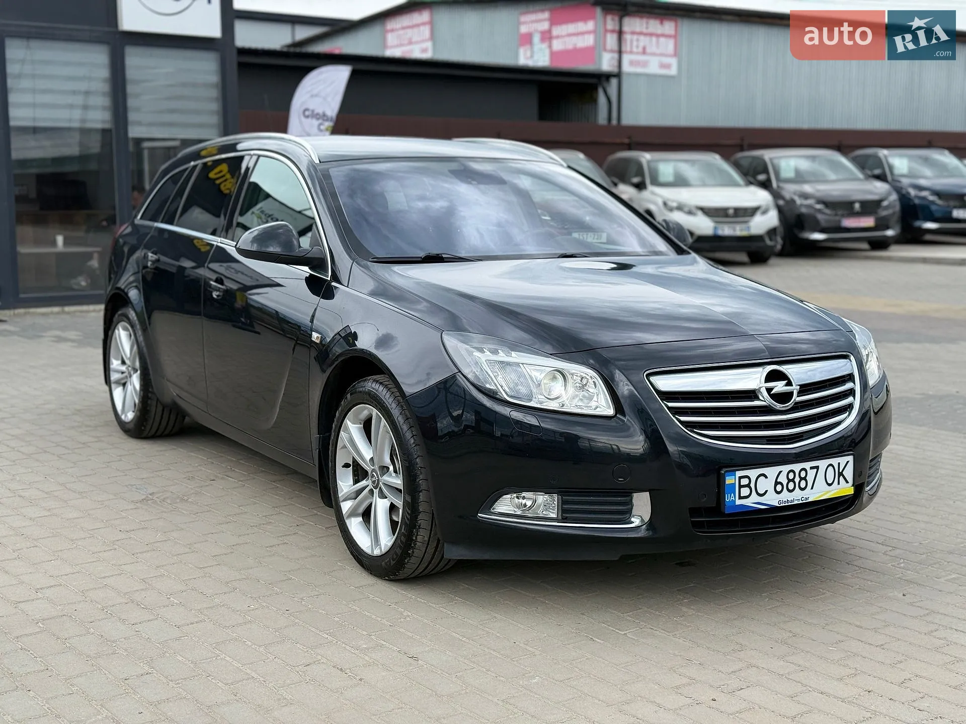 2012 Opel Insignia - мініатюра 3