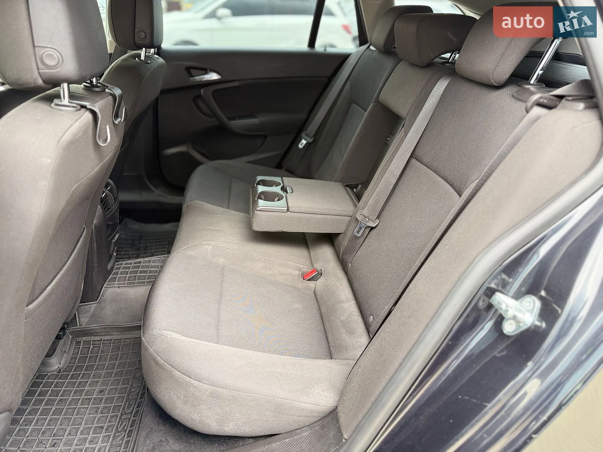 2012 Opel Insignia - мініатюра 14