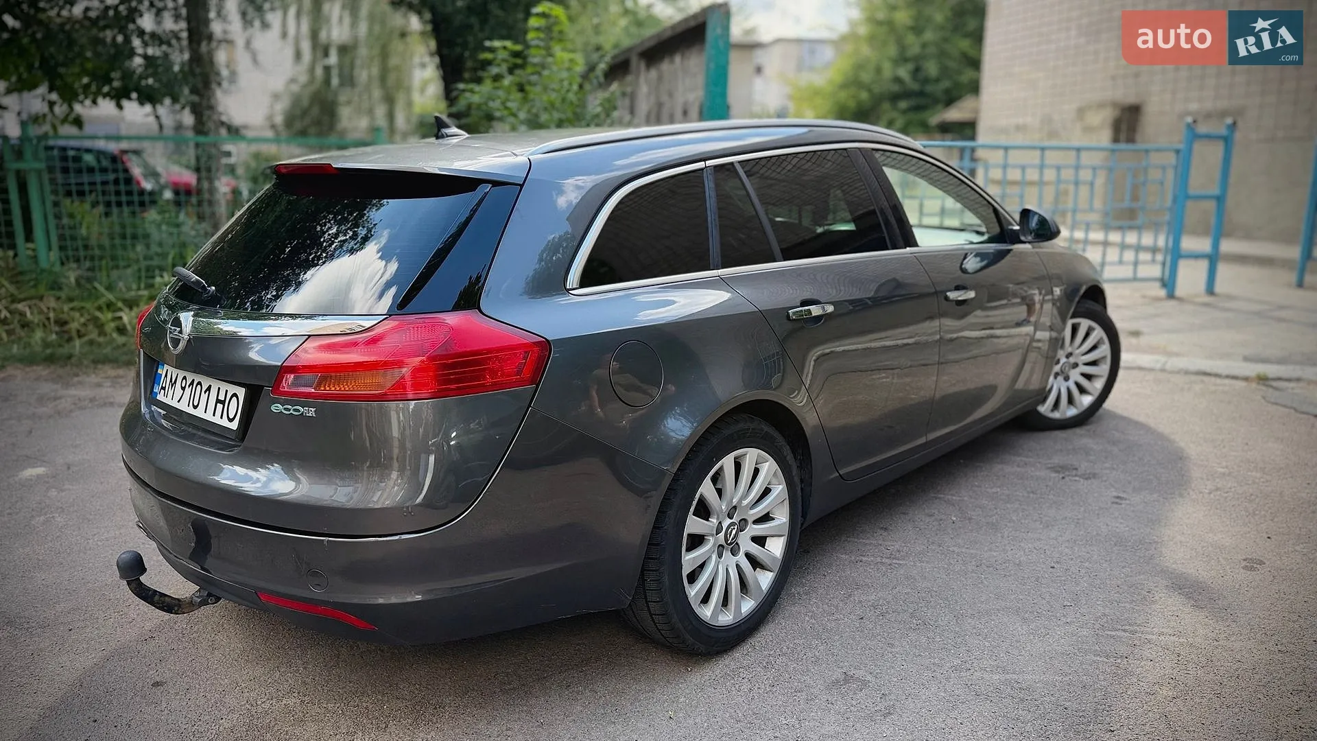 2010 Opel Insignia - мініатюра 6