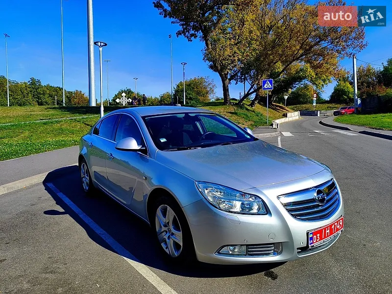 Opel Insignia 2012
