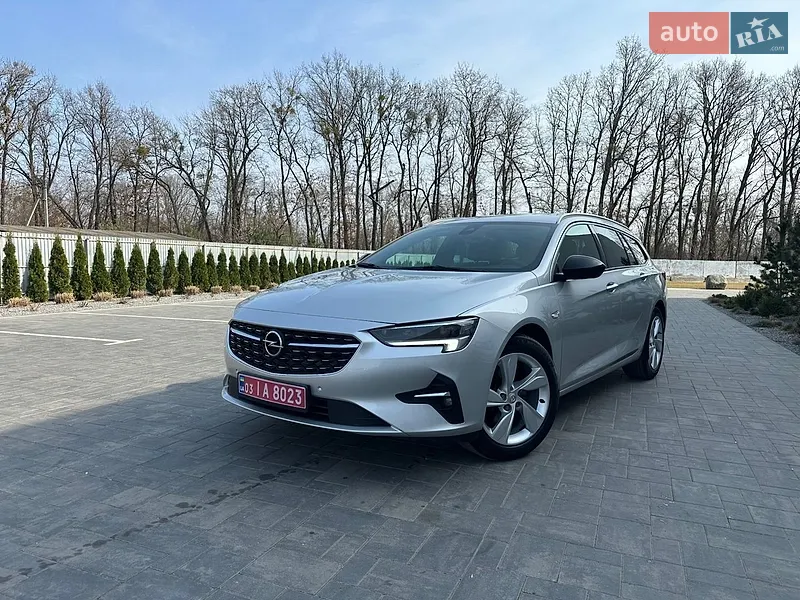 Opel Insignia 2021