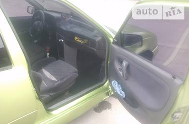 Хэтчбек Opel Kadett 1985 в 