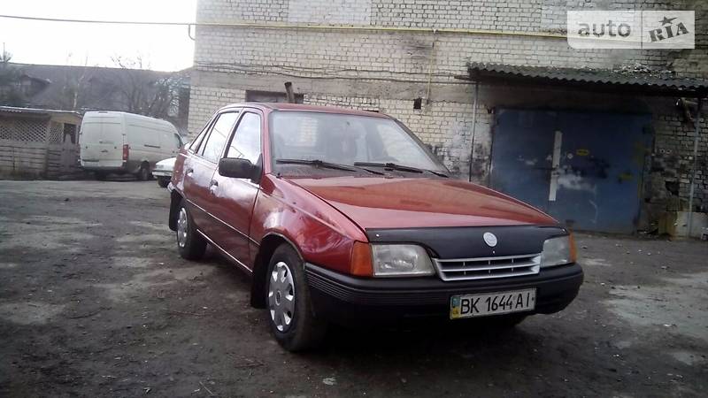 Седан Opel Kadett 1991 в Бродах