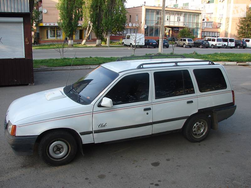 Универсал Opel Kadett 1987 в Хмельницком