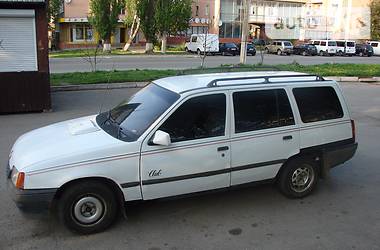 Универсал Opel Kadett 1987 в Хмельницком