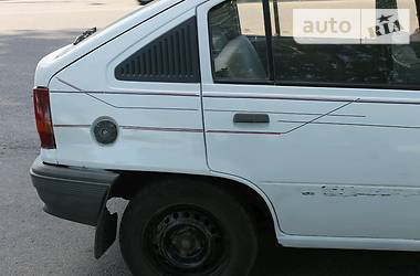 Хетчбек Opel Kadett 1988 в Умані