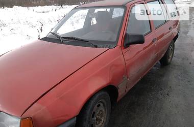 Универсал Opel Kadett 1986 в Ровно