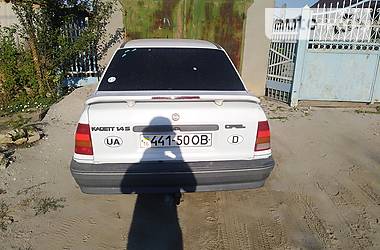Седан Opel Kadett 1990 в Килии