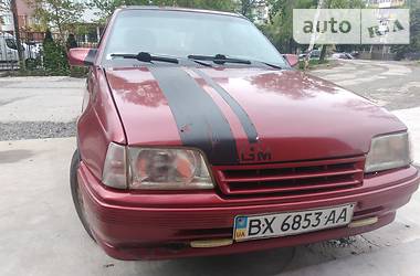 Хетчбек Opel Kadett 1988 в 