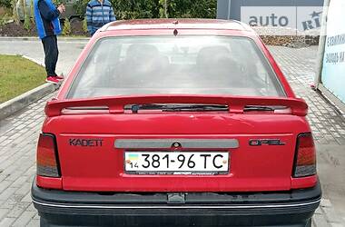 Хетчбек Opel Kadett 1988 в Здолбуніві