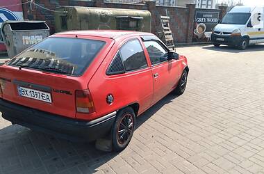 Хэтчбек Opel Kadett 1990 в Ровно