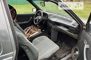 Универсал Opel Kadett 1986 в 