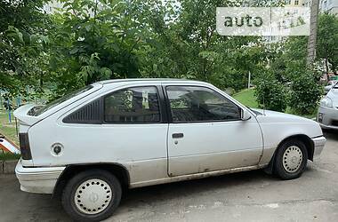 Хэтчбек Opel Kadett 1988 в Ровно
