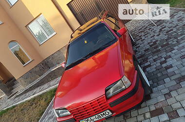 Универсал Opel Kadett 1988 в 