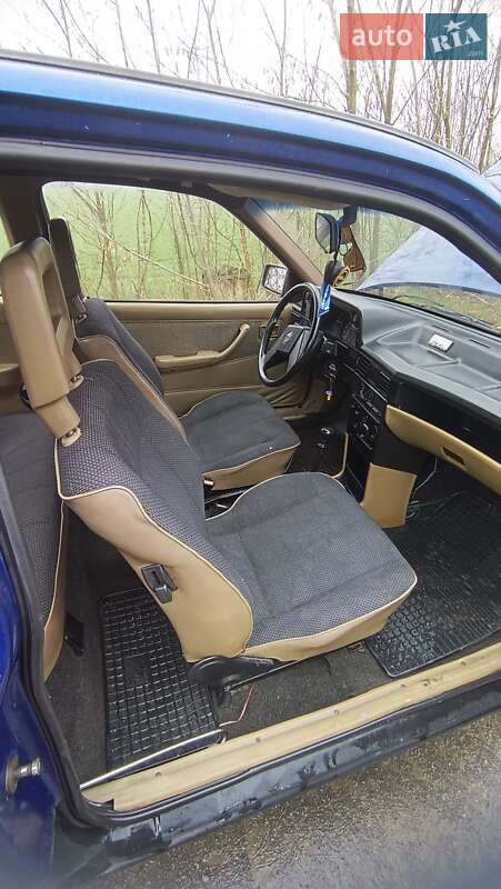 Хэтчбек Opel Kadett 1985 в Ватутино фото 13 Хэтчбек Opel Kadett 1985 в Ватутино