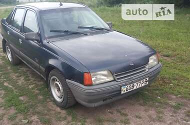Седан Opel Kadett 1991 в Староконстантинове