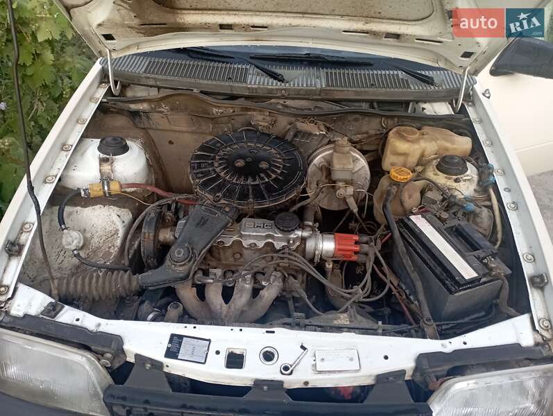 Седан Opel Kadett 1990 в Килии