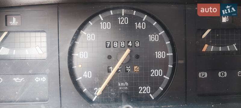 Седан Opel Kadett 1986 в Песчанке