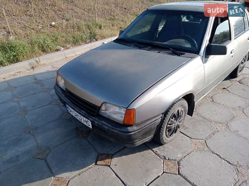 Хетчбек Opel Kadett 1988 в Одесі