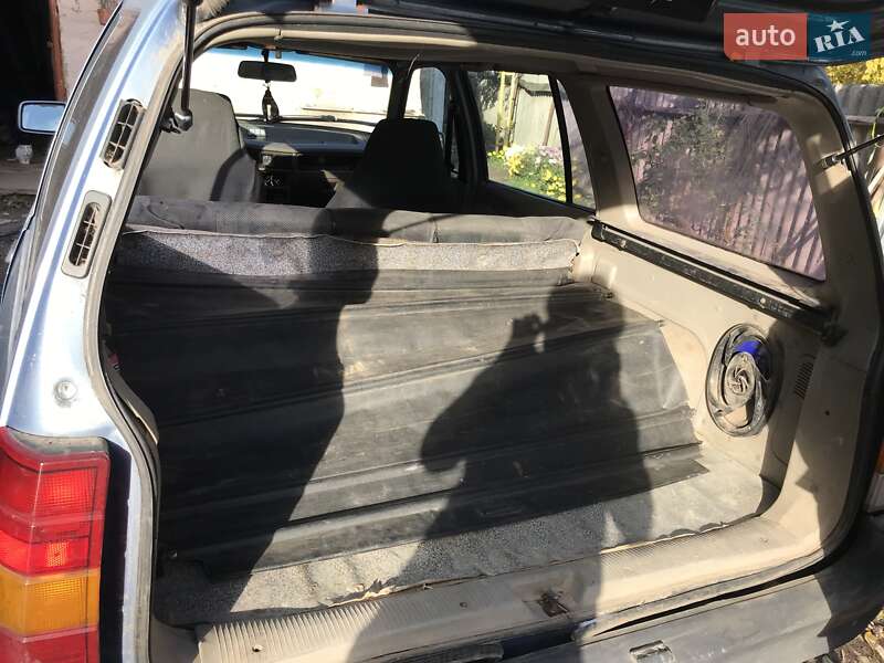 Універсал Opel Kadett 1990 в Лубнах