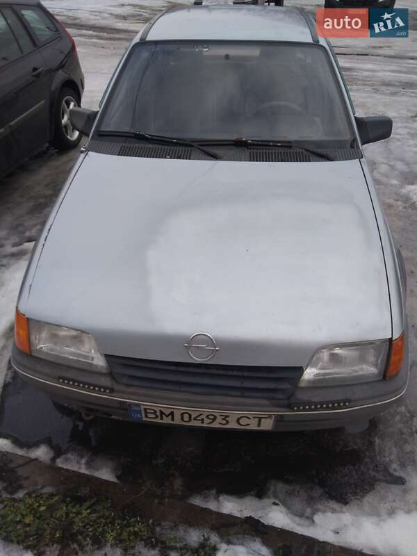 Седан Opel Kadett 1987 в Сумах фото 6 Седан Opel Kadett 1987 в Сумах
