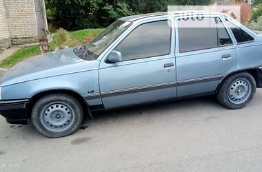 Седан Opel Kadett 1991 в Жмеринке
