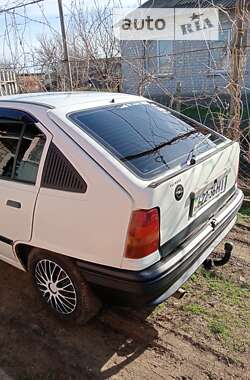 Хэтчбек Opel Kadett 1988 в Николаеве