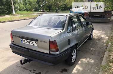 Седан Opel Kadett 1987 в Кропивницком