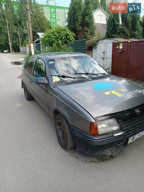 Хетчбек Opel Kadett 1987 в Запоріжжі фото 5 Хетчбек Opel Kadett 1987 в Запоріжжі