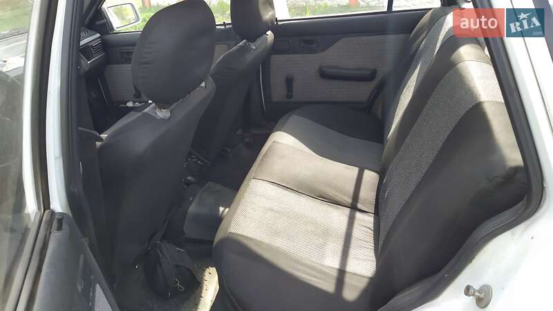 Седан Opel Kadett 1986 в Харкові