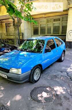 Хэтчбек Opel Kadett 1985 в Одессе