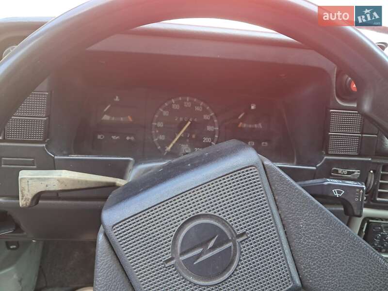Хетчбек Opel Kadett 1988 в Коломиї фото 7 Хетчбек Opel Kadett 1988 в Коломиї