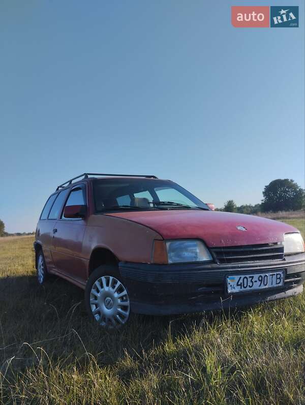 Універсал Opel Kadett 1985 в 