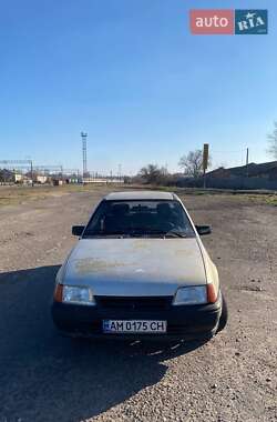 Седан Opel Kadett 1985 в 