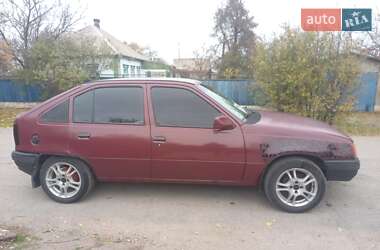 Хетчбек Opel Kadett 1987 в Новомосковську