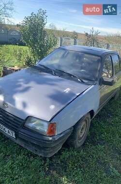 Седан Opel Kadett 1987 в Коломые