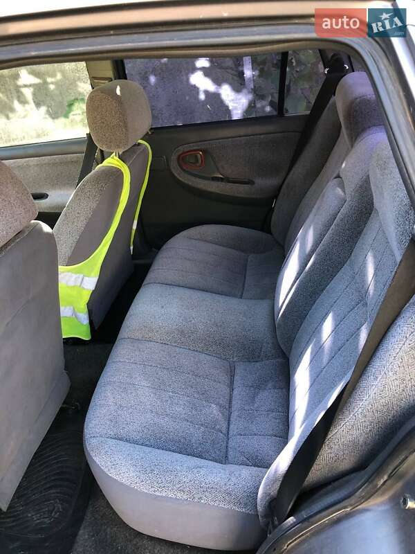 Седан Opel Kadett 1988 в Ракошине