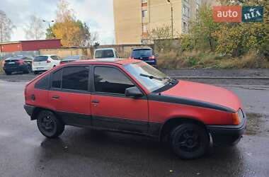 Седан Opel Kadett 1990 в Рівному