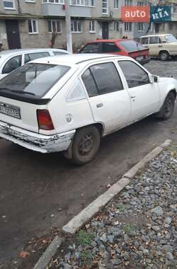 Хетчбек Opel Kadett 1985 в Павлограді