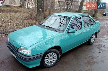 Седан Opel Kadett 1987 в Виннице