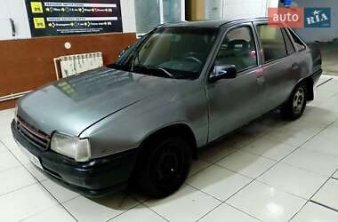 Седан Opel Kadett 1986 в Кілії