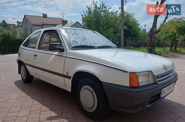 Хэтчбек Opel Kadett 1988 в Львове