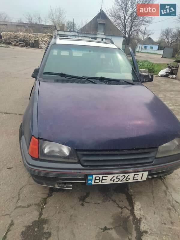Opel Kadett 1986