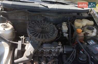 Хэтчбек Opel Kadett 1991 в 