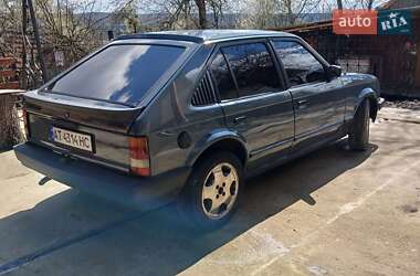 Седан Opel Kadett 1984 в 